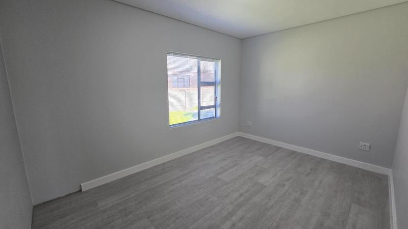 4 Bedroom Property for Sale in Franskraal Western Cape